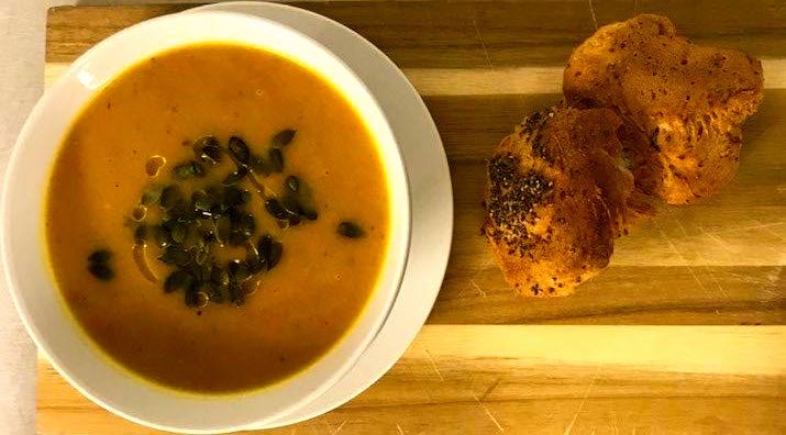 Warming Carrot and Ginger Soup with crouton - Gluten Free of course!